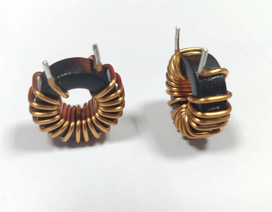 平貼式差模磁環(huán)電感 平貼式差模磁環(huán)電感